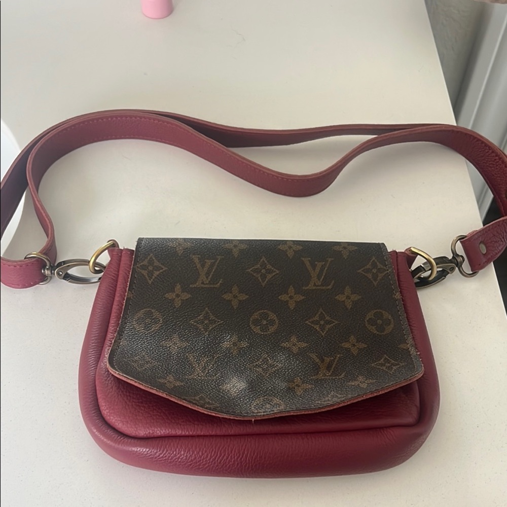 Louis Vuitton Red and Brown Crossbody Bag